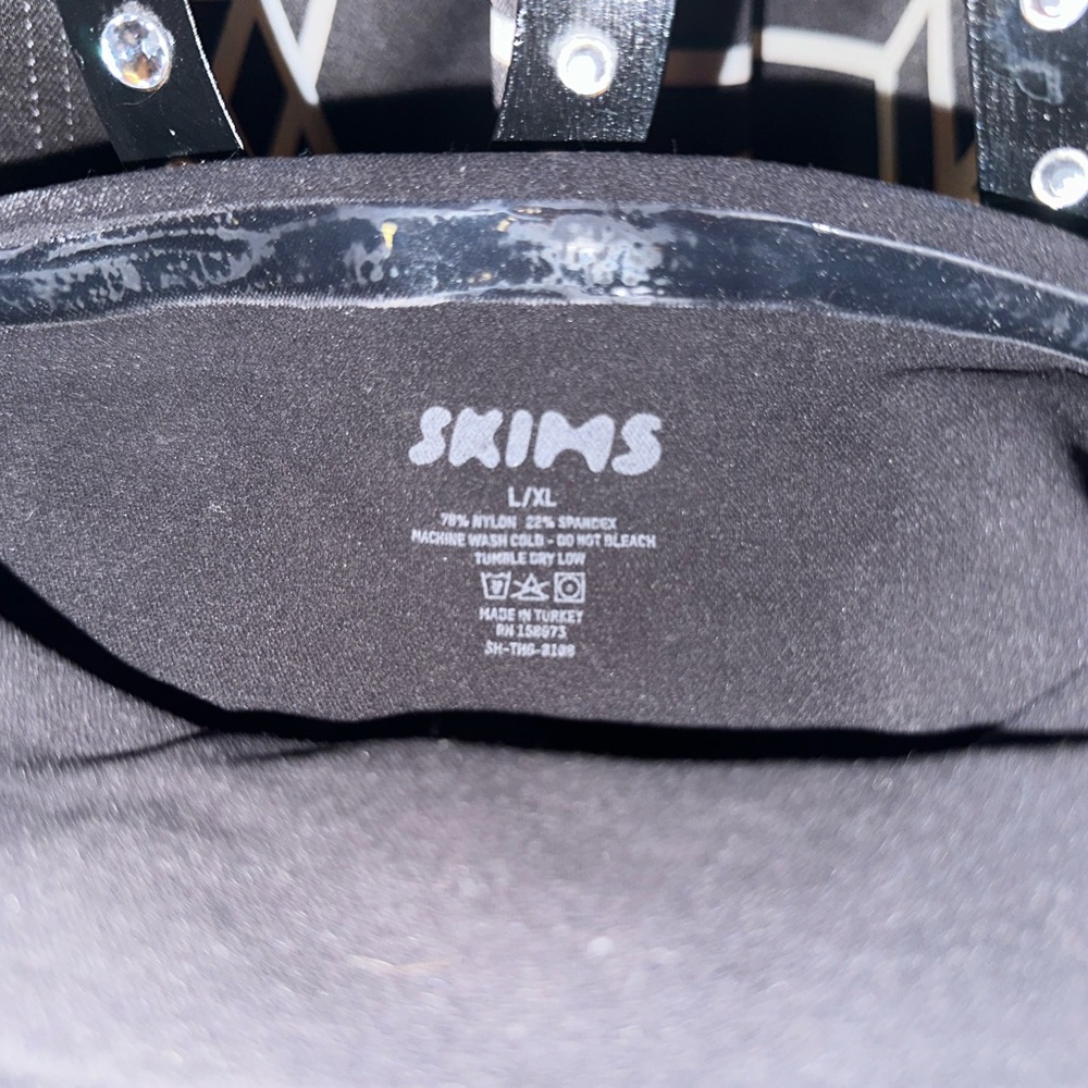 Skims Thong
